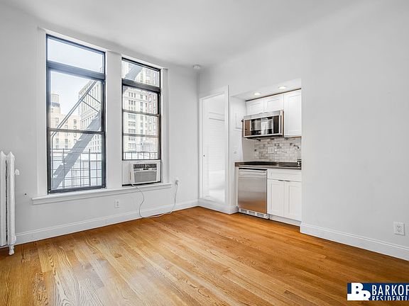 5th image of 105 E 15th St APT 67