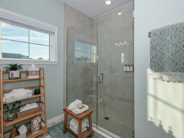 6600 Carlinga Dr — Photo 10