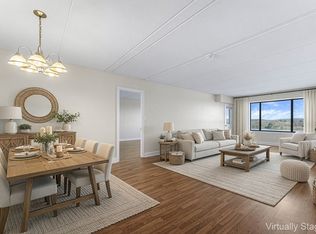 Chapel Hill Condominiums, Framingham, MA 01702