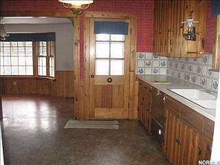 5th image of 1285 Virginia Ave
