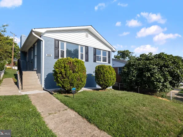 1111 Hybrid Ave, Capitol Heights, MD 20743