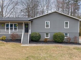 3310 Forest Creek Dr SW, Marietta, GA 30064