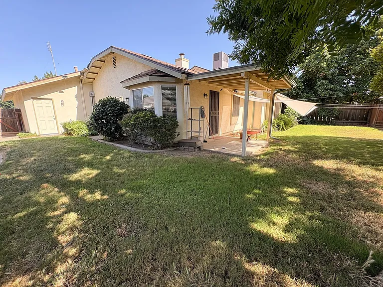 1253 Jamestown St — Photo 15