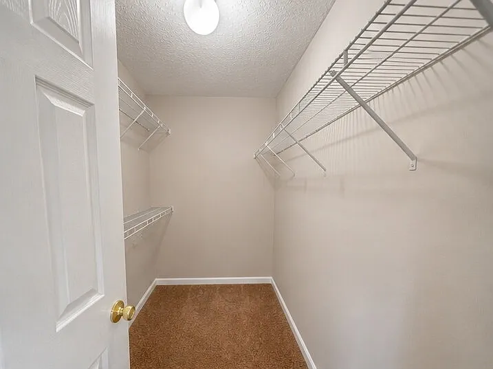 518 Foxdenton Pl — Photo 13