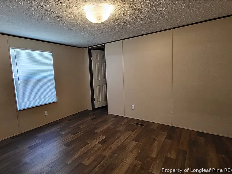 262 Burns Rd — Photo 8