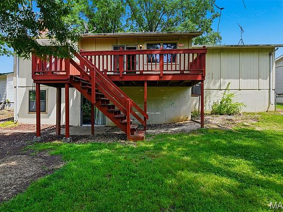 2nd image of 104 Jane Dr