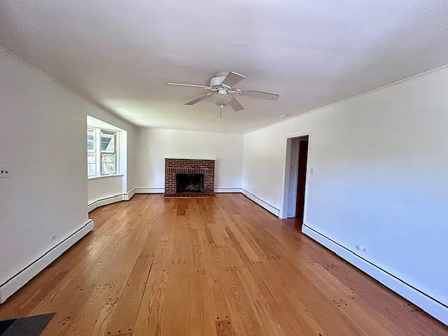 3410 Parkside Drive - 1 — Photo 2