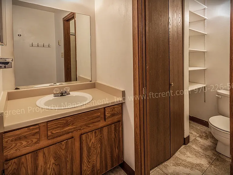 1301 University Ave #C301 — Photo 18