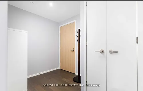5 Soudan Ave #3111 Photo 1