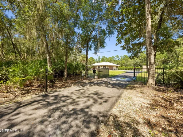 100 WHITNEY Street, Satsuma, FL 32189