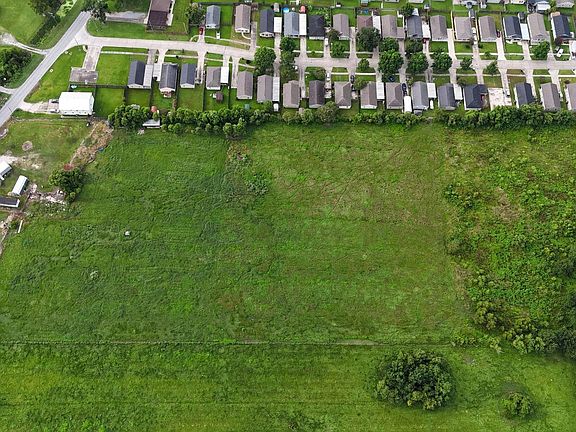 3rd image of 145 & 139 Bayou Blue Bypass Rd
