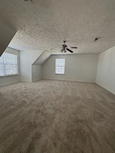419 Tulane Ct — Photo 5