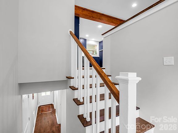 4th image of 59 Underhill Rd