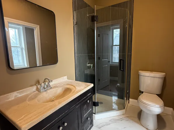 169 S 9th St, Newark, NJ