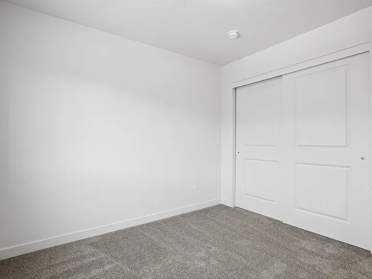 Upstairs bedroom 1
