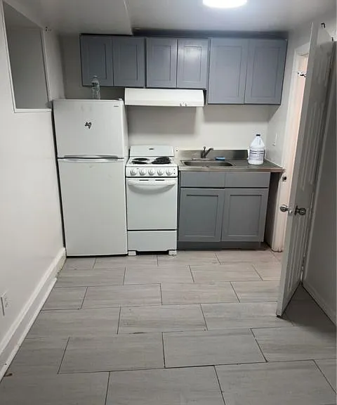 11 Lawrence St #BASEMENT — Photo 1