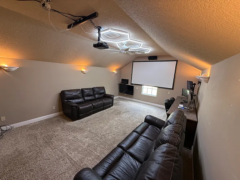 3040 Gerona Dr W — Photo 30