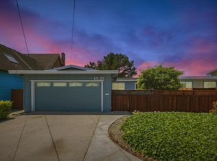 1521 Crespi Dr, Pacifica, CA 94044