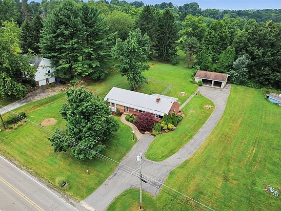 5th image of 330 Butler Rd