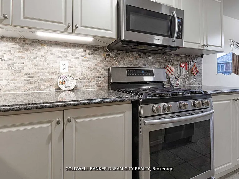 37 Stoyell Dr — Photo 10