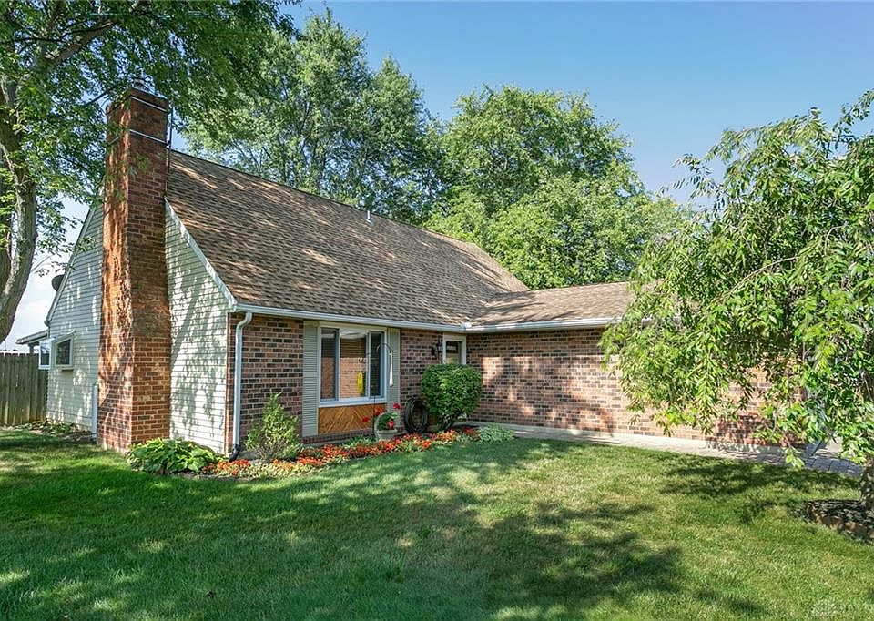 1st image of 8283 Sunnyvale Cir
