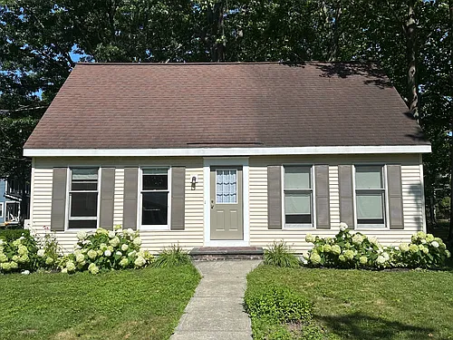 12 Martin Ave Photo 1
