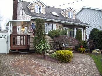 1st image of 157 Atlantic Ave