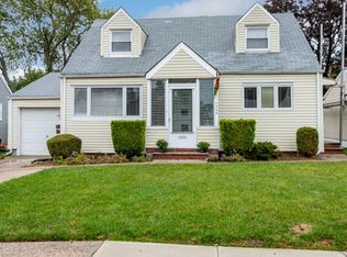 1559 Barton Rd, Union, NJ 07083