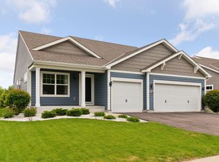 18053 Gleaming Ct, Lakeville, MN 55044