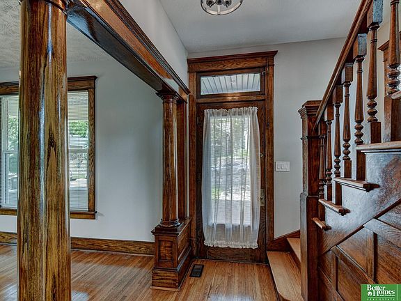 5th image of 819 S 50th St