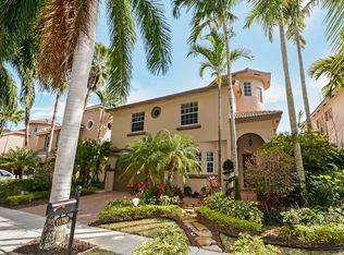 11750 NW 2nd St, Plantation, FL 33325