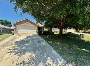 208 Bloomsbury Dr, Kyle, TX 78640
