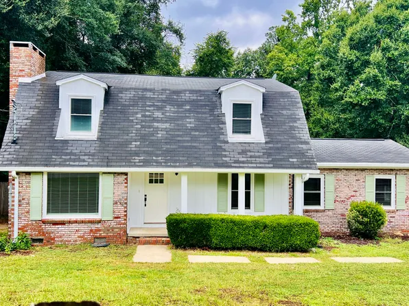 103 Seminole Dr, Enterprise, AL 36330