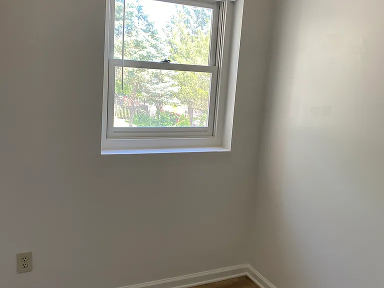 412 N Orange St #B1 — Photo 4