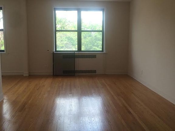 4th image of 6620 108th St APT 4M