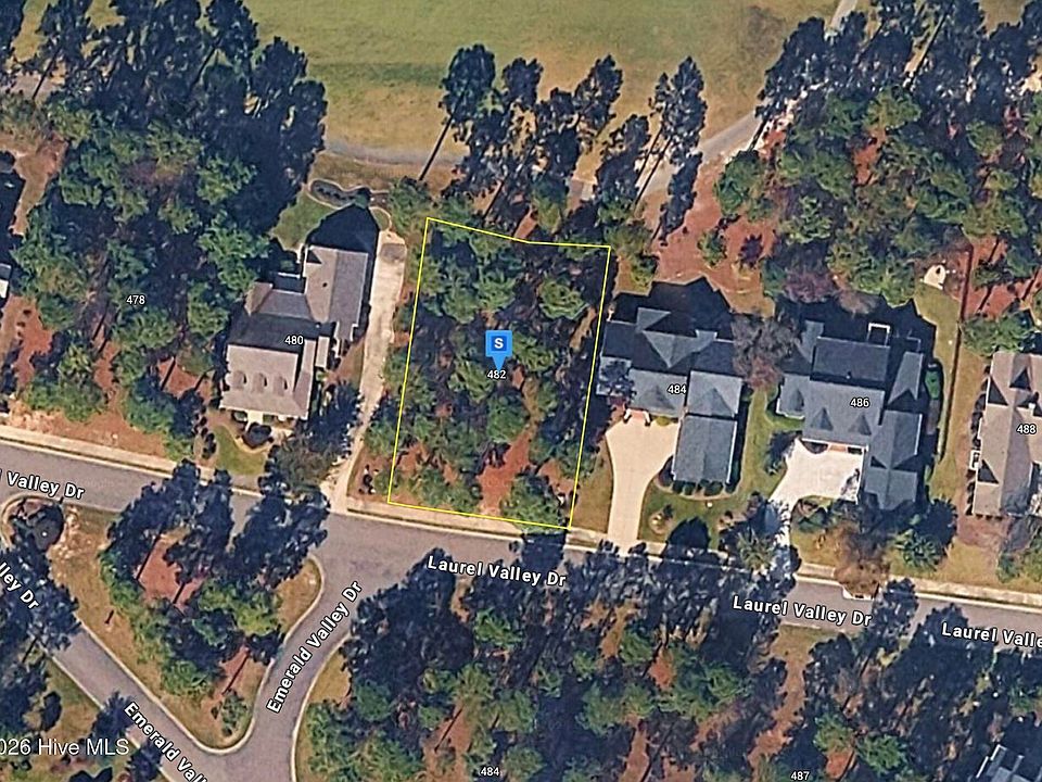 1st image of 482 Laurel Valley Dr #13