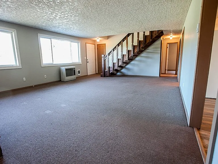 95 Rattlesnake Rd — Photo 4