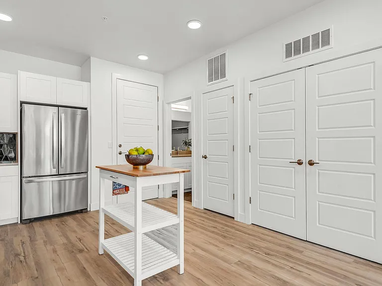 Apex at Perry Station - Modern Living at it's best! — Photo 33