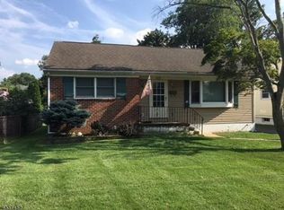 829 W 2nd St, Middlesex, NJ 08846