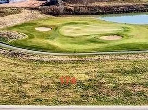 767 Royal St Pats Drive #174, Wrightstown, WI 54180