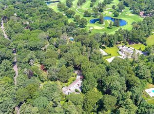 110 Wheatley Rd, Old Westbury, NY 11568