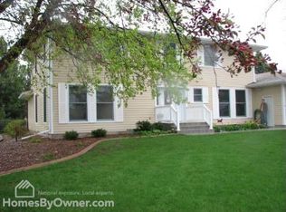 1420 N Ridge Rd, Mitchell, SD 57301