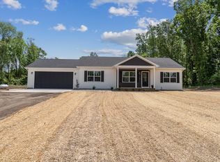 1501 Donnely Rd, Jackson, MI 49201