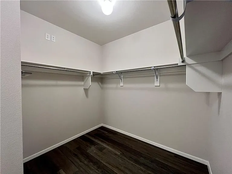 3231 Red Tail Way — Photo 14
