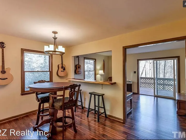 105 Lantern Way — Photo 26