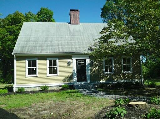 1st image of 374 Plymouth St