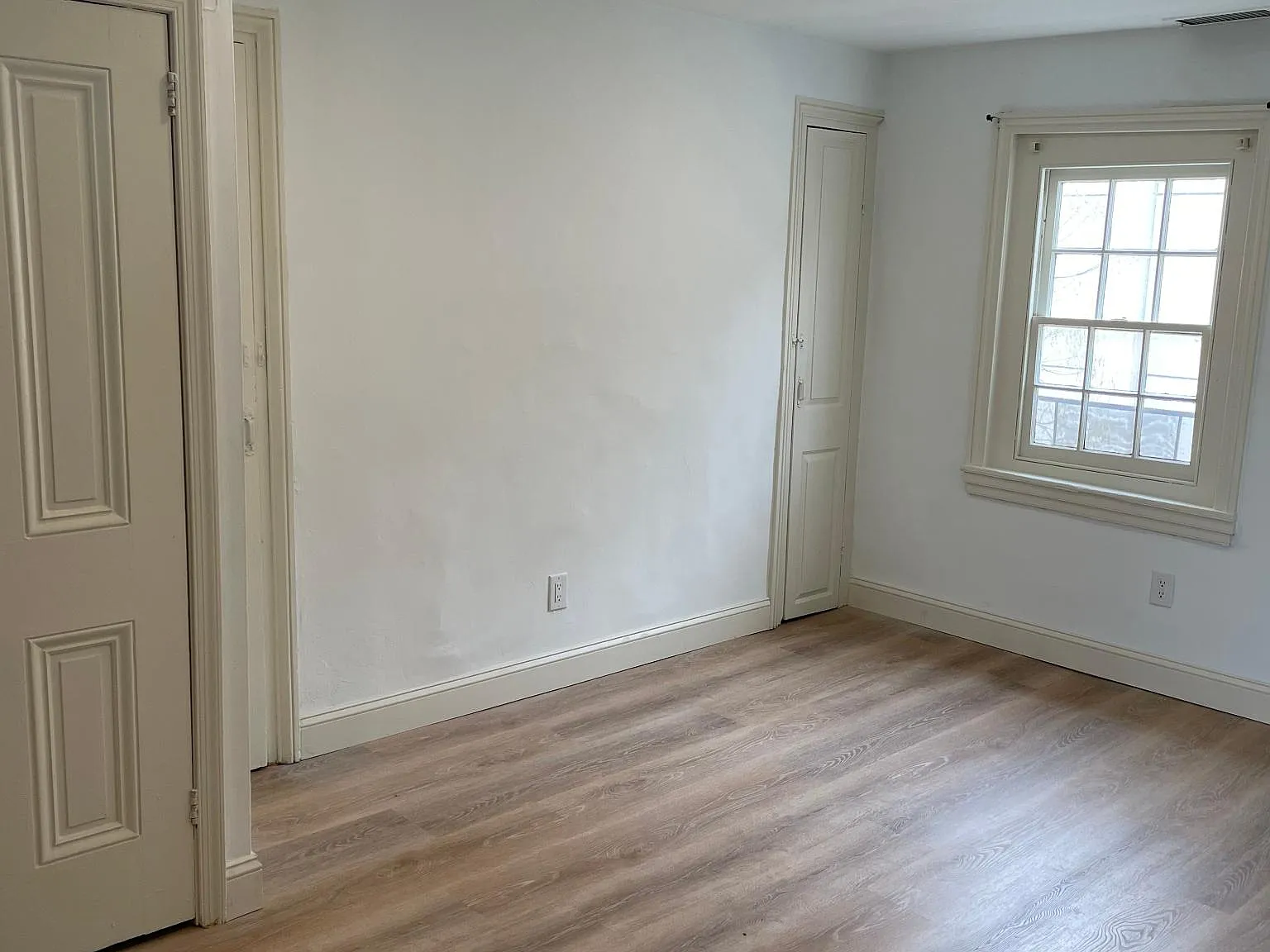 1 bed, 450 sqft, $1,395 — Photo 2