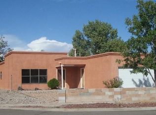 7515 Corte Dorada NW, Albuquerque, NM 87120