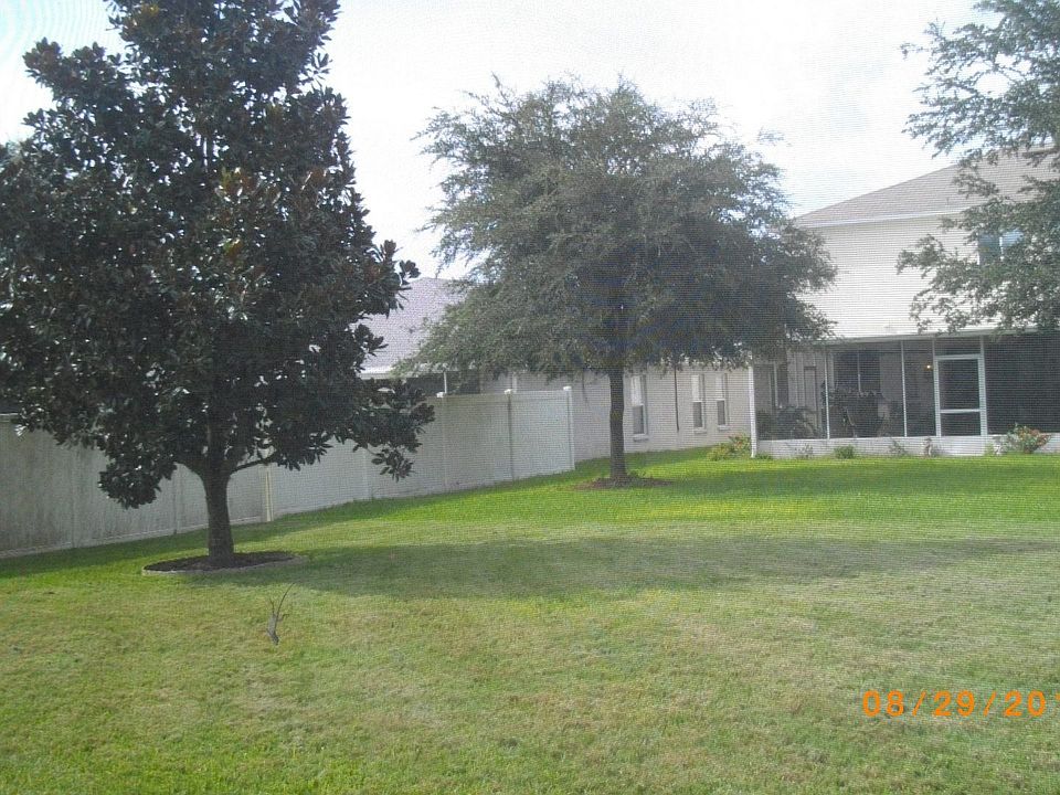 1st image of 2706 Redwood St