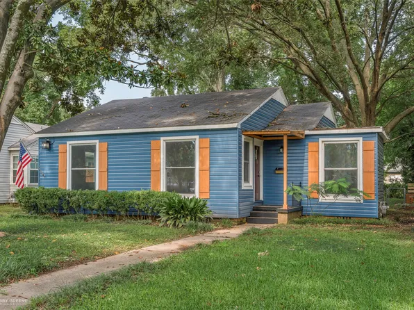 3535 Greenway Pl, Shreveport, LA 71105